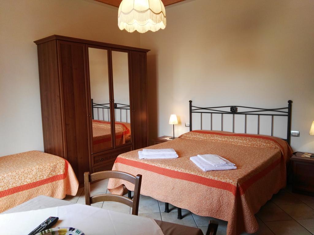 Il Casolare Di Leonardo Hotel Винчи Екстериор снимка