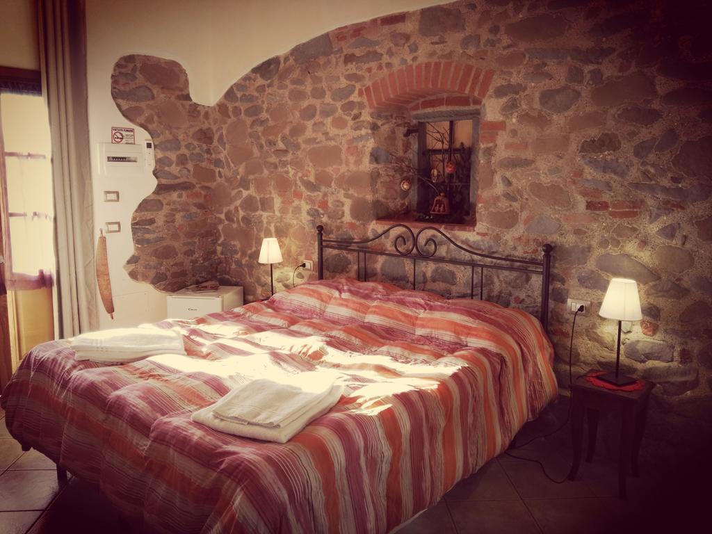 Il Casolare Di Leonardo Hotel Винчи Екстериор снимка